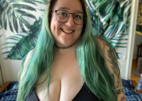 naughtynyxiefree pornstar hot archive