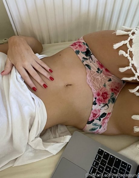 strawberry milk onlyfans free xxx image