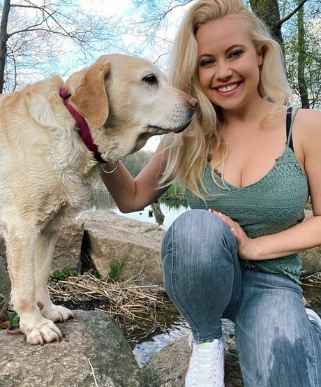 famous femboy onlyfans porn image