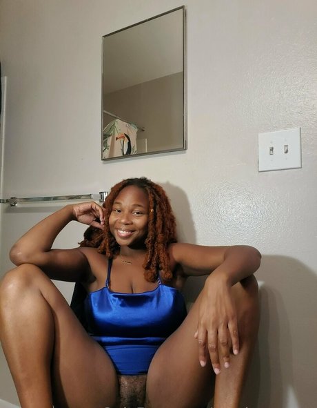 mochaaugust high quality model images