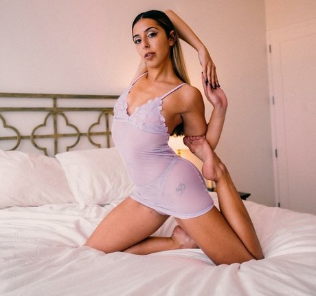 Stephanie Marieotto pornographic model img