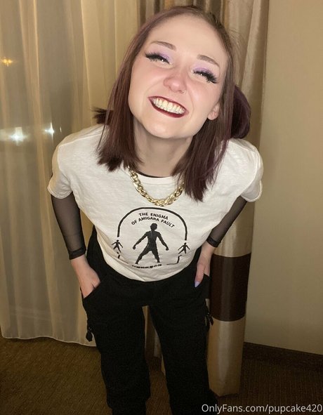 sugarcake420 erotic star pic