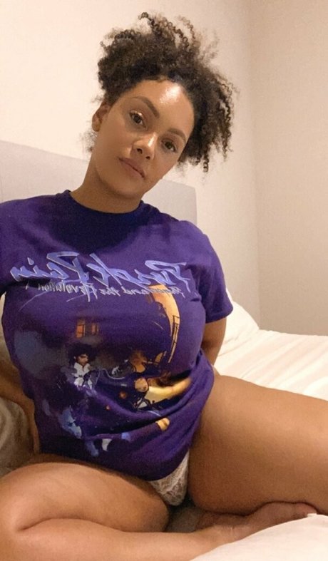 famousaria star free photo