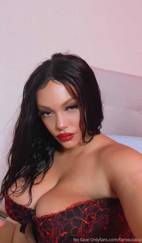 famousaria exclusive star archive