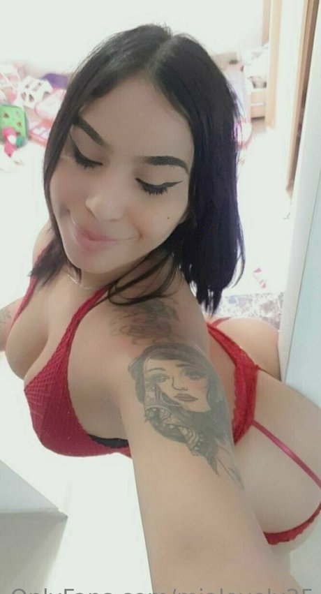 mialovely25 model erotic img