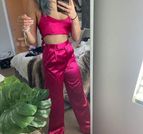 pov asian onlyfans erotic image