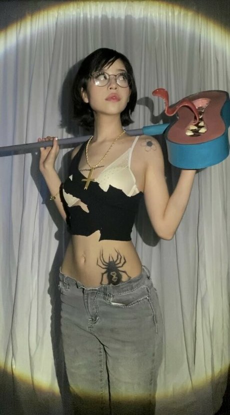 Daisyrot star adult pictures