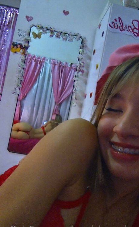 kayciebrowning pretty model image