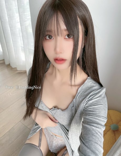 Puddingnice model xxx gallery