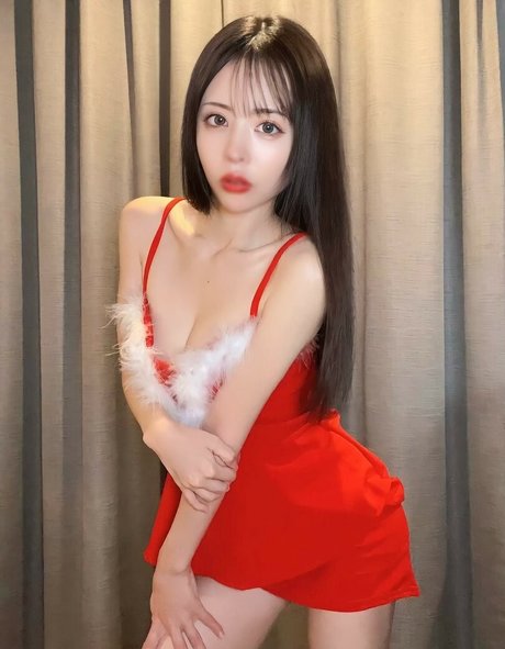 Nana Omakeno pornstar sexy gallery