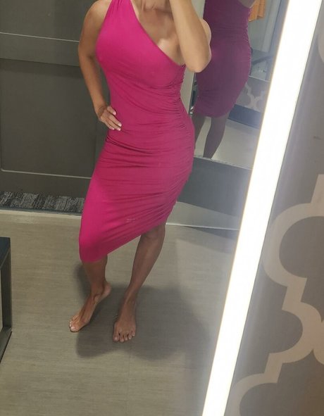 BunnyWithBenefits pornstar nude pictures