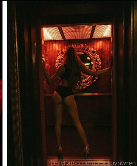 brookliynwren naked actress pictures