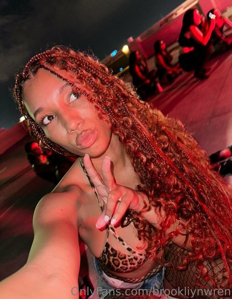 brookliynwren model xxx img