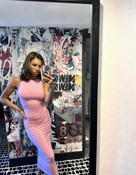 brookliynwren model xxx image