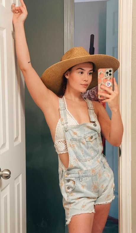 Beth Freeman star hd pictures