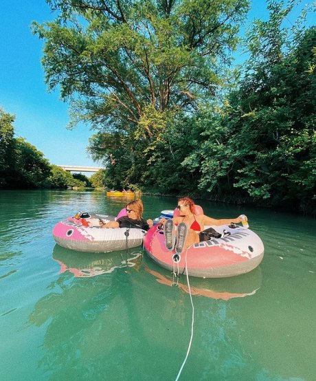 Beth Freeman star hd pics