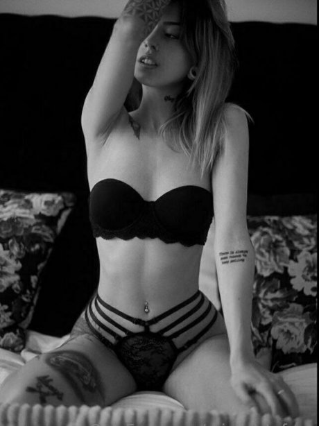 big booty black girls onlyfans erotic pics