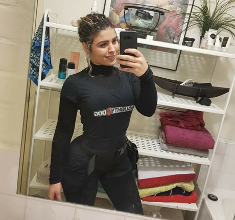 money onlyfans pornographic picture