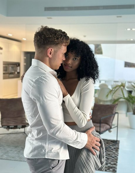 barbie98n star naked img