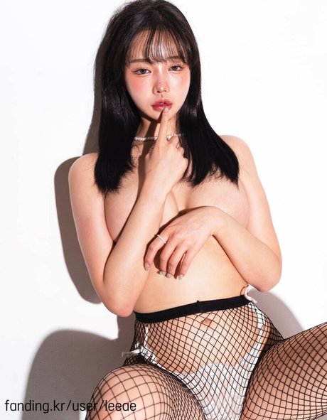 leeae__ star adult pic