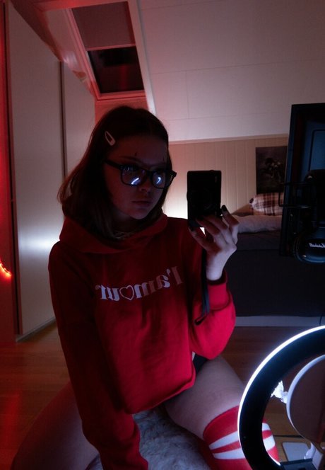 curvy babe onlyfans free xxx pics