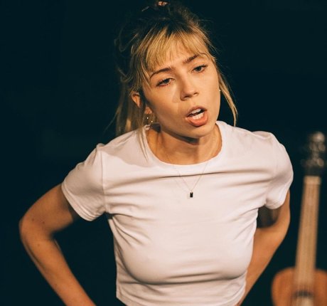 Jennette McCurdy pornstar xxx archive