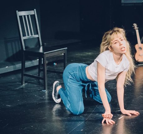 Jennette McCurdy xxx star image