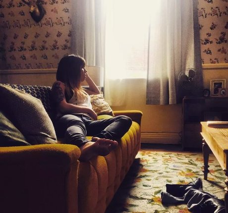 Jennette McCurdy art model photo