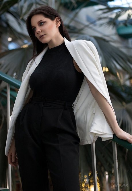 ebony smoking onlyfans hot naked pic