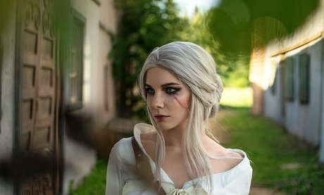 Reilin naked pornstar img