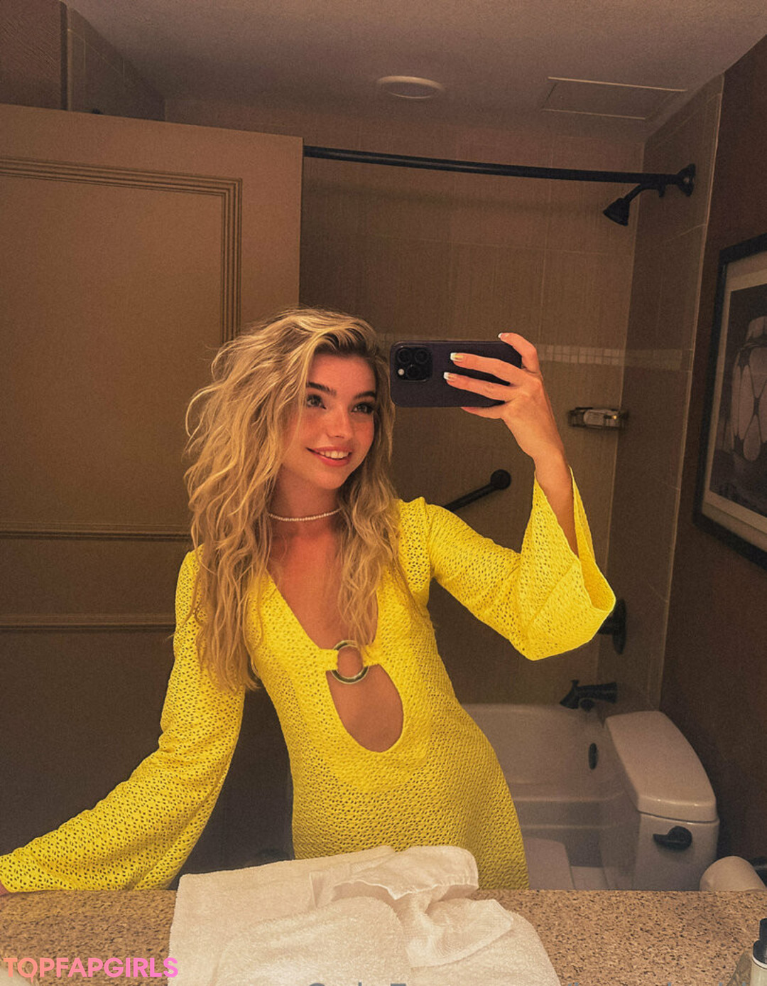 Brie Belle pornstar exclusive picture