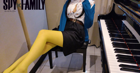 Pan Piano sexy pornstar img