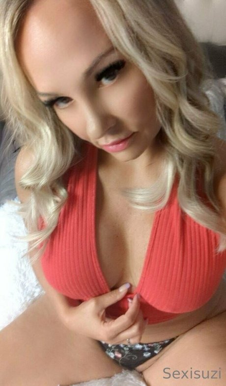 huge fake tits onlyfans nudes image