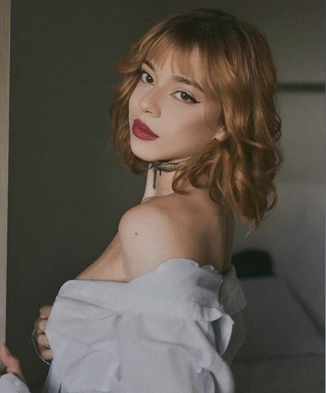 Brendazelinski pretty pornstar archive