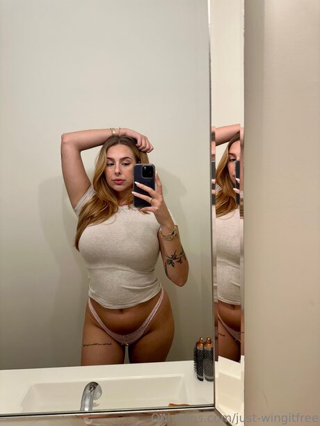 just wingitfree star sex photo