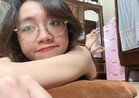 pregnant threesome onlyfans hot naked img