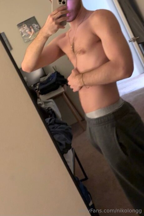 nikolongg star hot images