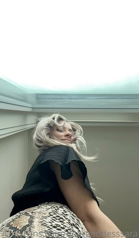 naked onlyfans hot pic