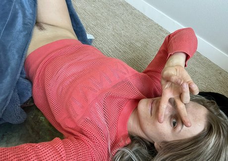 deargoddesssara sex model img