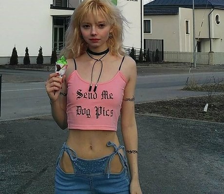 barbie free model nude images