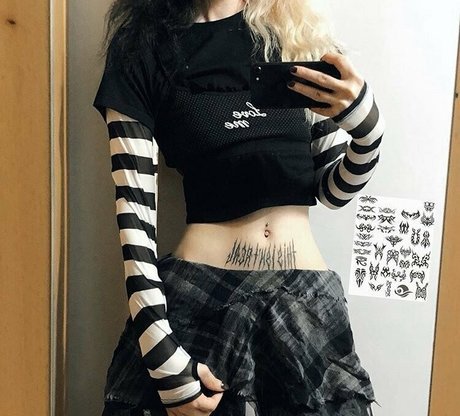 teen cumshot onlyfans free naked pics