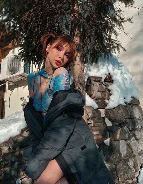 averymia porn actress galleries