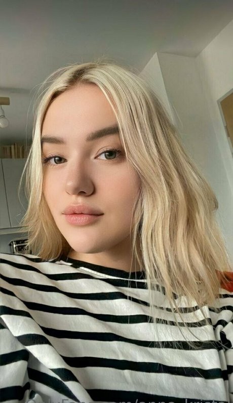 vivi torn best star archive