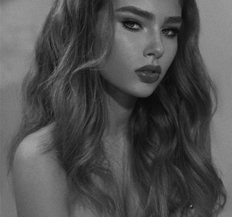 Eden Chanel xxx star gallery