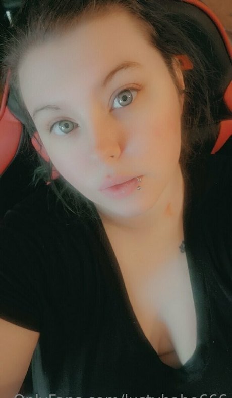 lustybabe666 top star pics