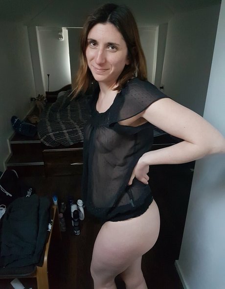 leather leggings onlyfans free nude pictures