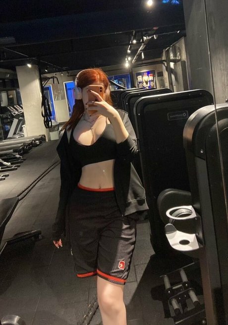 fraaoula naked star images