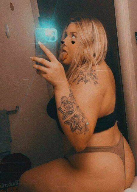 bigbootylatinamx beautiful model img