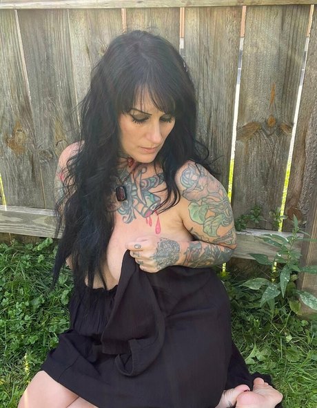 katitajewelnovak best actress pic