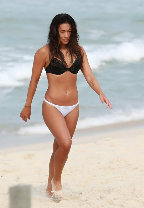 Dani Suzuki pornstar erotic photos